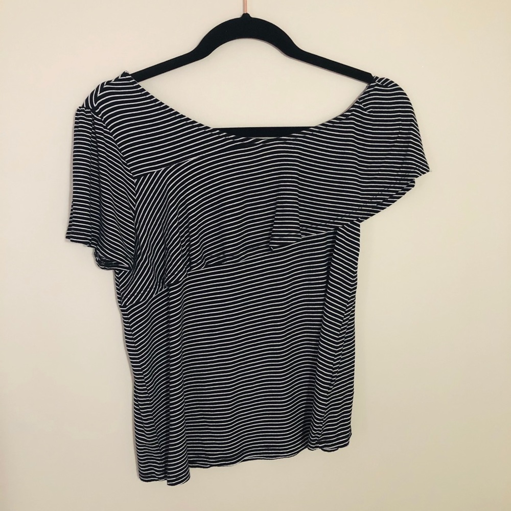 ✨Off The Shoulder Shirt✨
